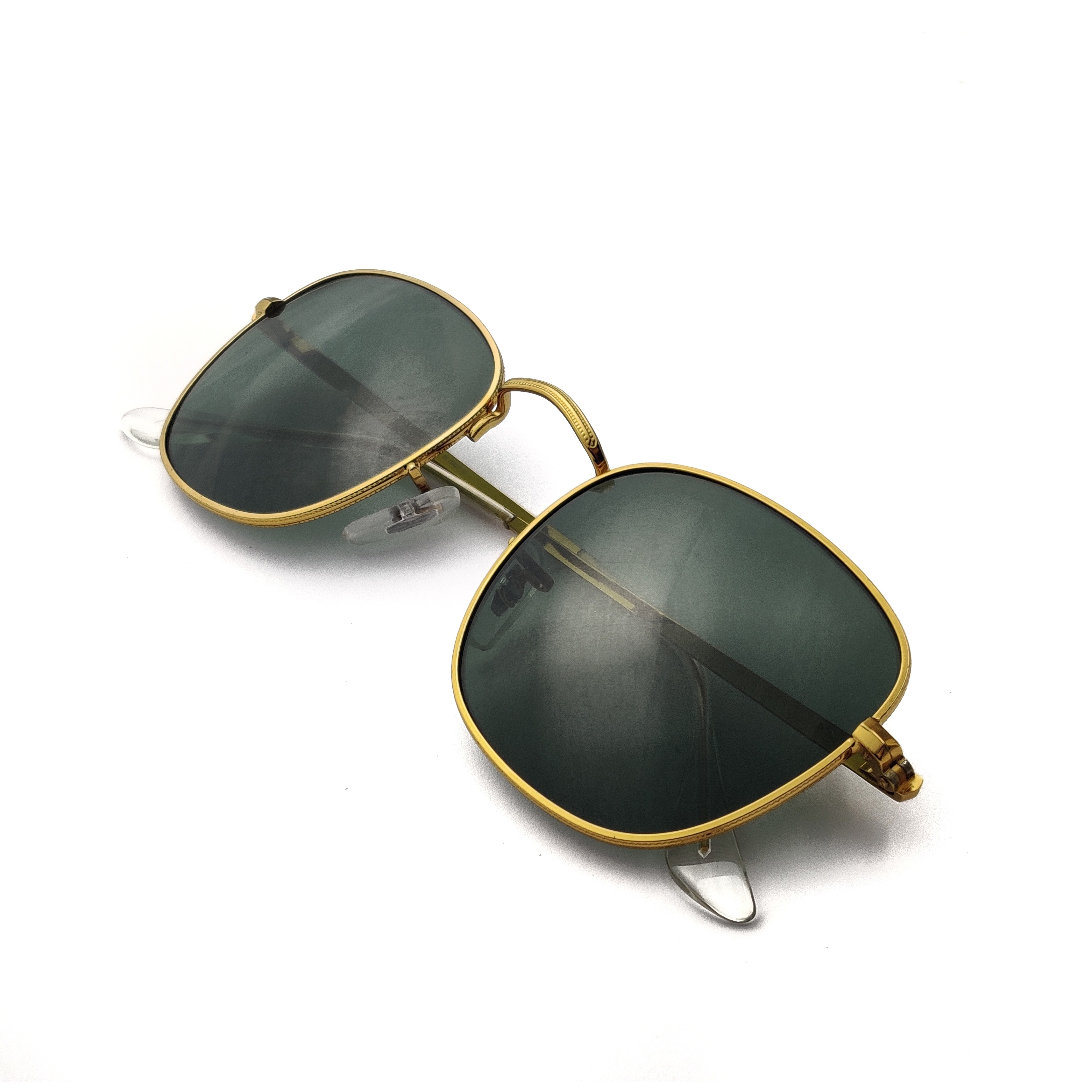Gafas de sol cuadradas finas de acero para hombres Fabricantes de gafas de sol OEM Empresas de fabricación de gafas